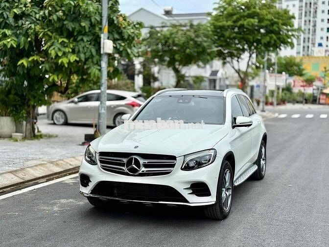 Mercedes Benz GLC Class 2018 300 4MATIC AT - 54000