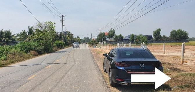 Mặt tiền TL7, Thái Mỹ gần sân Golf West Lake, thổ cư 10.7tr/m