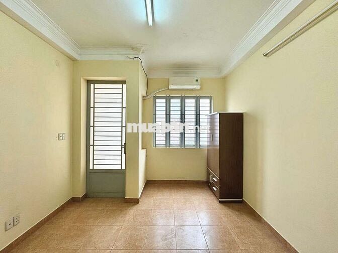 [PHÒNG THẬT - GIÁ THẬT] - Studio ban công/cửa sổ - ở Trần Hưng Đạo Q5