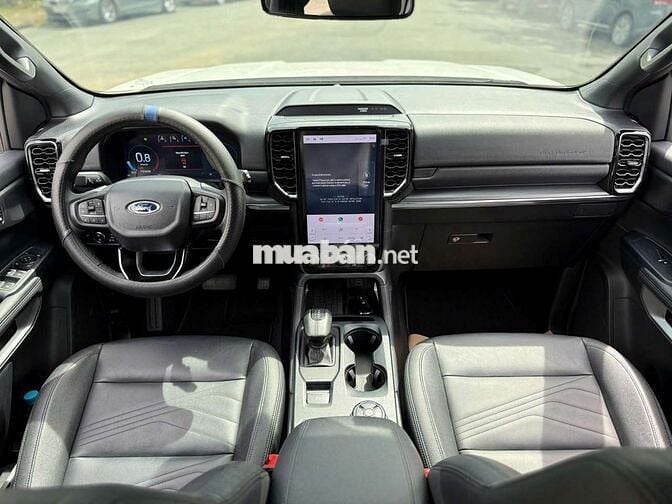 Ford Everest 2023 Titanium 2.0 AT 4x4 - 35000 km