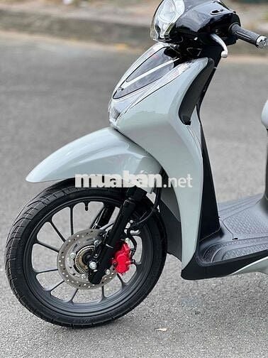 Shmode 125 Xám Xi Măng 6/2025 Odo 60km Like New🎉🎉🎉