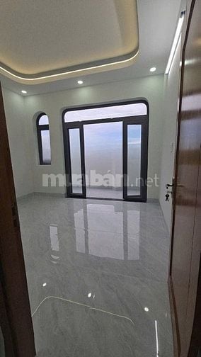 Bán nhà Nguyễn Đình Chiểu, Q3 giá 1tỷ990 (46m2) khu sầm uất, sổ riêng