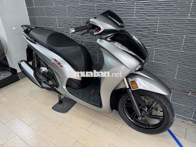 Honda SH350 2022 Bạc Porsche Sporty 15000 km