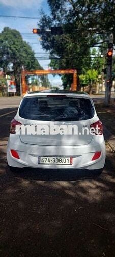 Huyndai Grand I10 2015 AT bản full - 90000 km