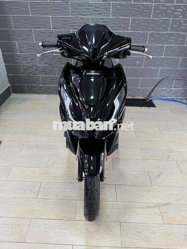 Honda AB 160 2024 Đen bóng kiễng Bstp
