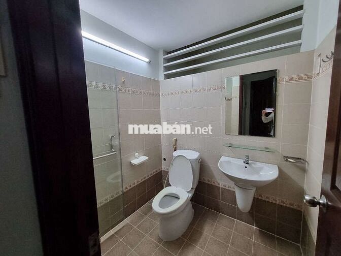 Phòng trọ 23m2 Lâm Văn Bền Q7 có máy lạnh với nhiều tiện ích miễn phí