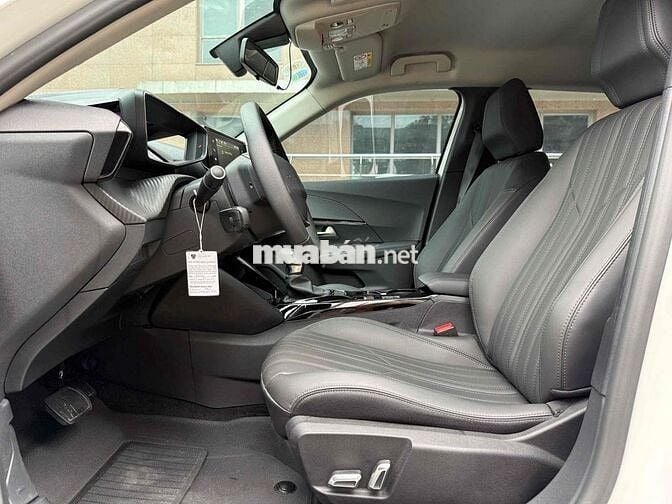 Peugeot 2008 GT Line 2024 Siu Lướt 9000 km