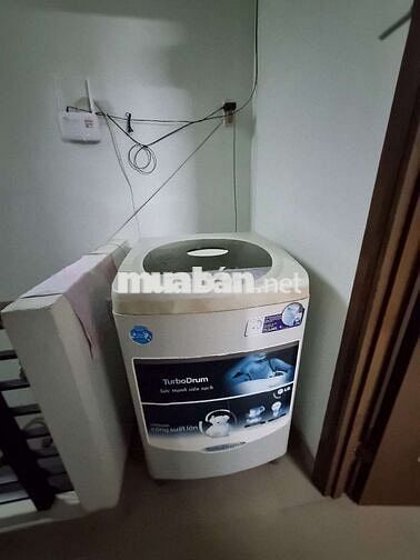 Phòng trọ 23m2 Lâm Văn Bền Q7 có máy lạnh với nhiều tiện ích miễn phí