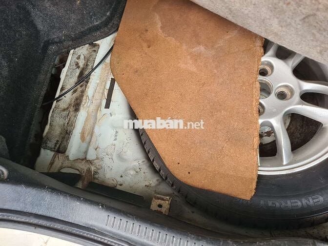 Ford laser 2004 9 chủ ký giấy gl lanos nubira