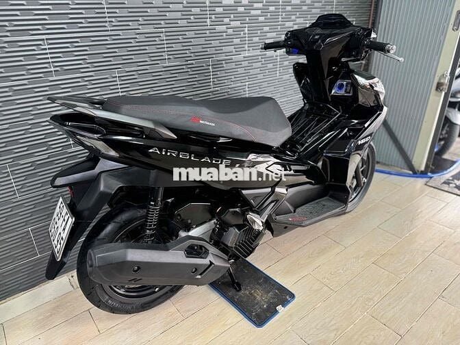 Honda AB 160 2024 Đen bóng kiễng Bstp