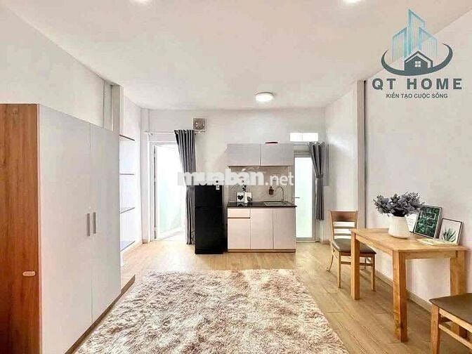 CĂN HỘ STUDIO BAN CÔNG Q10, GẦN TOÀ NHÀ VIETTEL, CÔNG TRƯỜNG DÂN CHỦ