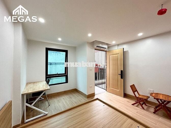 CĂN HỘ CHO THUÊ 40m2 TẠI CẦU GIẤY GIÁ MỀM - FULL NỘI THẤT - CÓ BANCON