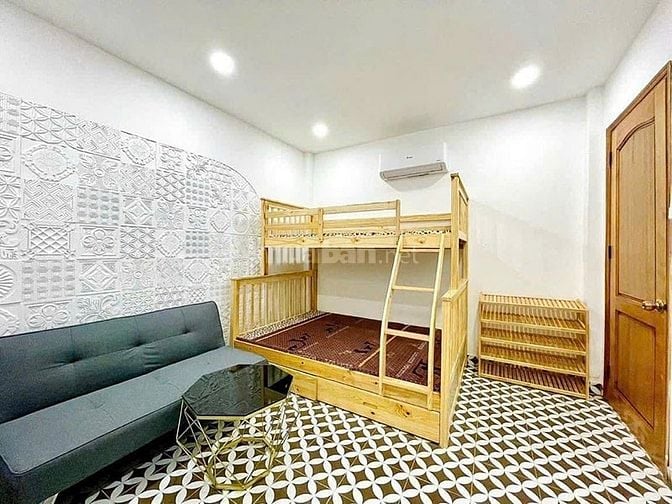 Bán căn hộ dịch vụ 219m² Gò Vấp , thang máy, hầm xe, 31 phòng