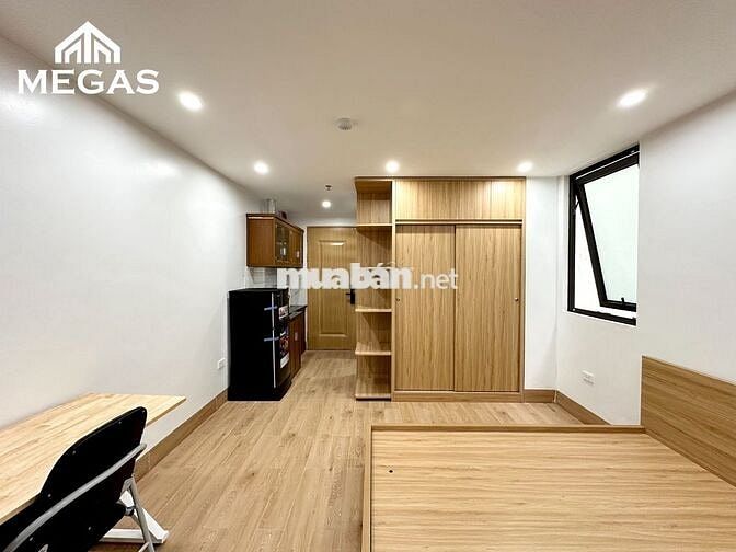 CĂN HỘ CHO THUÊ 40m2 TẠI CẦU GIẤY GIÁ MỀM - FULL NỘI THẤT - CÓ BANCON