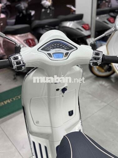 Vespa Primavera Yacht Club 125 ABS iget