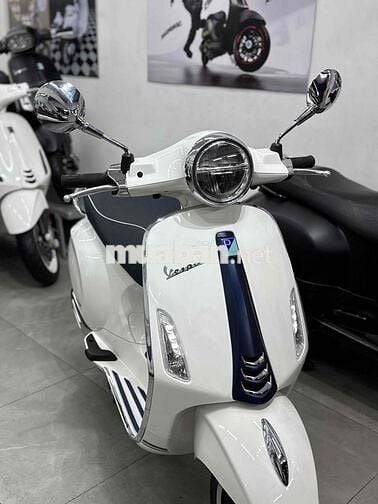 Vespa Primavera Yacht Club 125 ABS iget