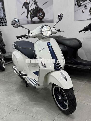 Vespa Primavera Yacht Club 125 ABS iget