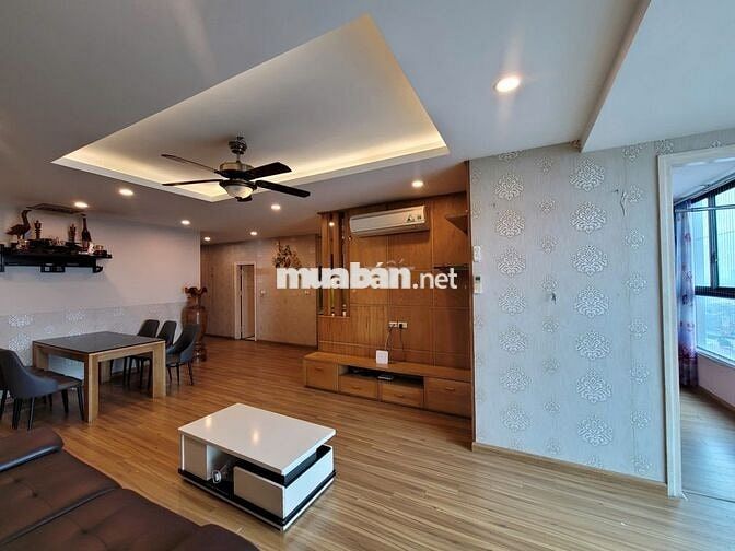 Cho thuê căn cc cao cấp view đẹp 19 Nguyễn Trãi