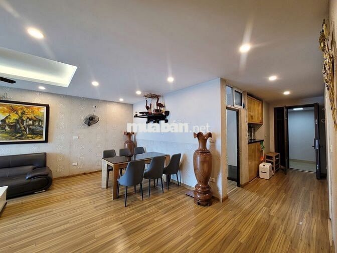 Cho thuê căn cc cao cấp view đẹp 19 Nguyễn Trãi