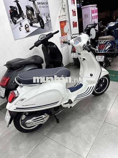 Vespa Primavera Yacht Club 125 ABS iget