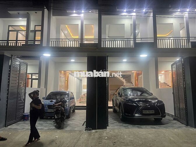 NHÀ ĐẸP ĐÓN TẾT, DỌN VÀO Ở NGAY, ĐƯỜNG RỘNG 8M, SẴN 700 SỠ HỮU NHÀ !!!