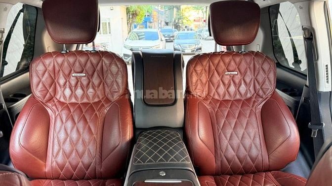 Bán Land Cruiser 4.6V8 4 chỗ siêu VIP, sản xuất 2020. xe cực mới.