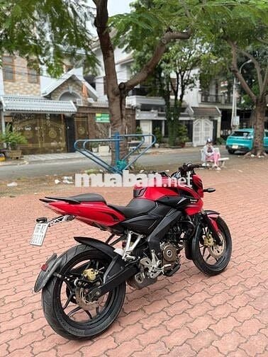 Kawasaki Pulsar NS 200 2017