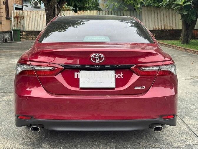 Toyota Camry 2022 2.5 Q - 60000 km