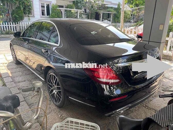 Mercedes Benz E Class 2019 E200 - 95000 km