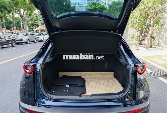 Mazda CX-30 2024 Premium 2.0 AT - 13.000km