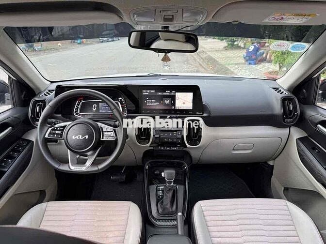 CẦN BÁN XE KIA SONET XS2023.