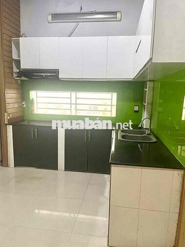 Cho Thuê Nhà 3Phòng Ngủ Gần Trường Tiệu Học Hiệp Thành