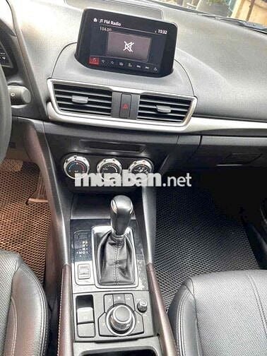 Mazda 3 2018 1.5 AT Xanh 90000 km