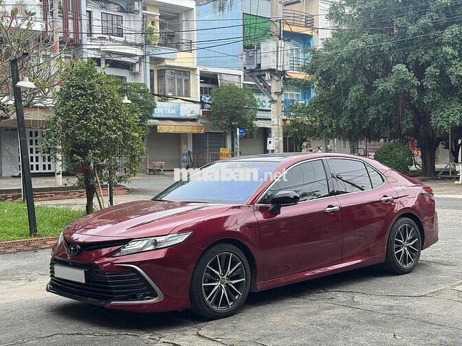 Toyota Camry 2022 2.5 Q - 60000 km