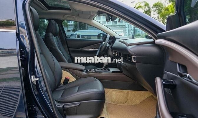 Mazda CX-30 2024 Premium 2.0 AT - 13.000km