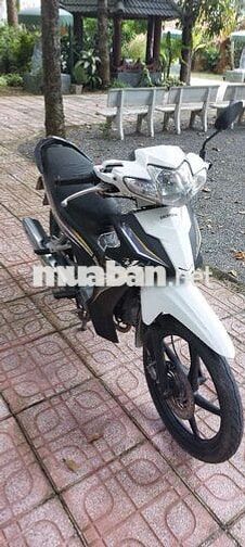 Honda Wave Blade 2017 Trắng đen