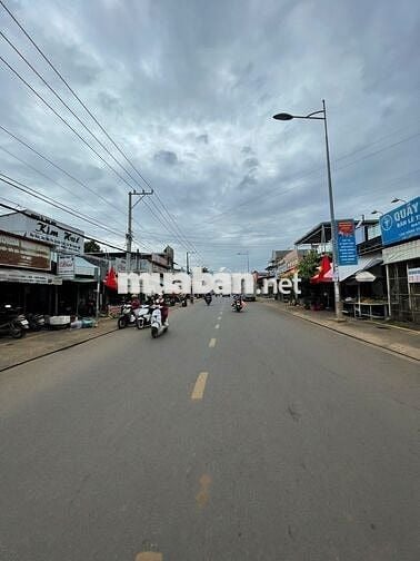 Đất thổ cư sổ riêng 10x28 giá 980 triệu ở Phường Bình Lộc Long Khánh