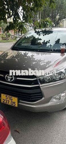 Toyota Innova 2017 Xám