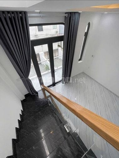 CHỦ GIẢM 300 TRIỆU BÁN GẤP NHÀ 1T/2L MỚI XÂY XONG