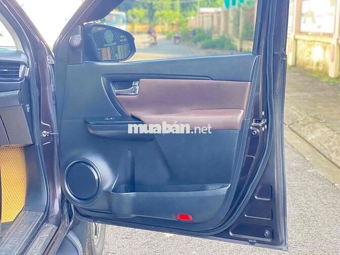 Toyota Fortuner 2017 2.4G 4x2 MT - 90000 km