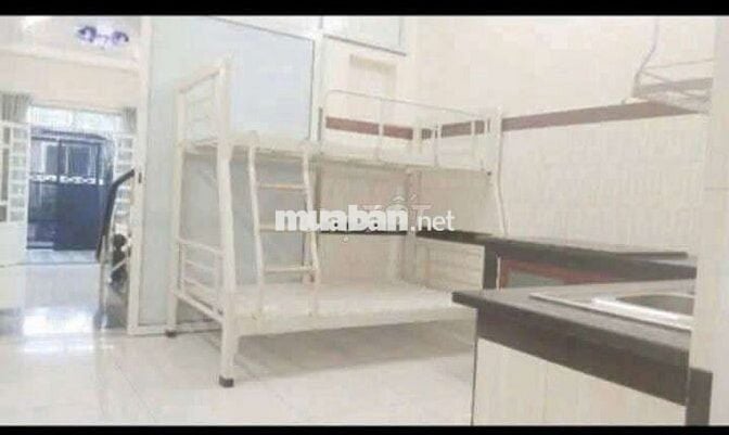 Phòng đẹp sạch sẽ full nội thất mới