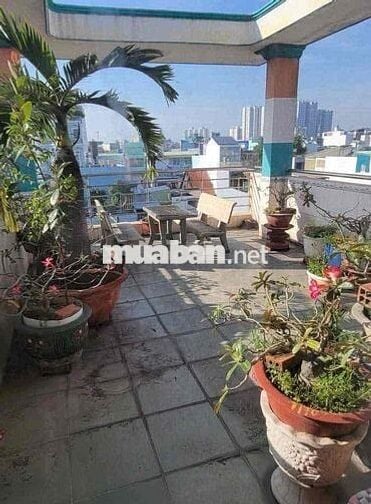 MT đường, sát chợ Cây Gõ8PN 1trệt 1lửng 2lầu+ ST, sân đậu oto, 18tr/th