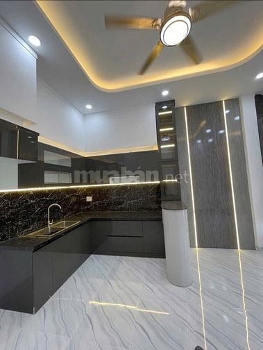 CHỦ GIẢM 300 TRIỆU BÁN GẤP NHÀ 1T/2L MỚI XÂY XONG