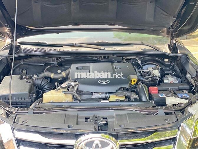 Toyota Fortuner 2017 2.4G 4x2 MT - 90000 km