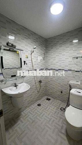 MT cư xá PL D,Q6, 1trệt2lầu,3PN, 4x16, nhà đẹp, trống, 17tr