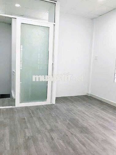 XE HƠI ĐỖ CỬA - CĂN GÓC 2 MT - DÒNG TIỀN 180TR/NĂM - 2T/88M - 7.2 TỶ