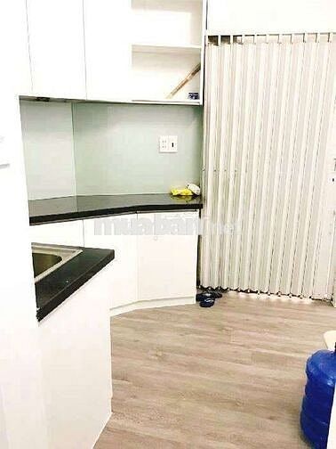 XE HƠI ĐỖ CỬA - CĂN GÓC 2 MT - DÒNG TIỀN 180TR/NĂM - 2T/88M - 7.2 TỶ