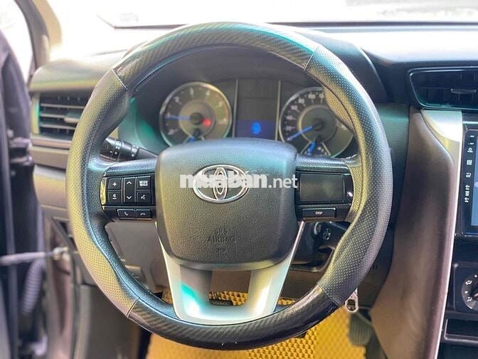 Toyota Fortuner 2017 2.4G 4x2 MT - 90000 km