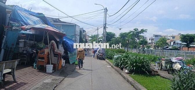 Nhà mặt tiền Q8 -8.2t Miễn tiếp môi giới - Thiện chí mua ở hoặc đầu tư