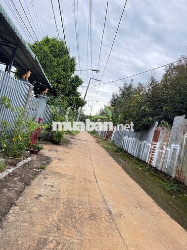 Đất thổ cư sổ riêng 10x28 giá 980 triệu ở Phường Bình Lộc Long Khánh